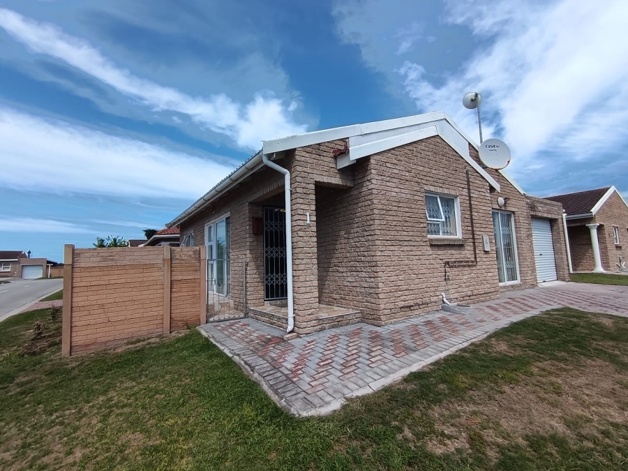 3 Bedroom Property for Sale in Parsonsvlei Eastern Cape